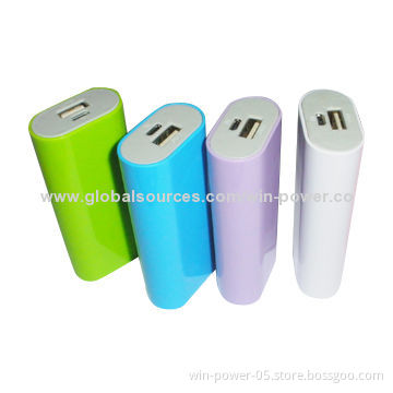 Power Banks with 5,600mAh Capacity, for All Mobile PhonesNew